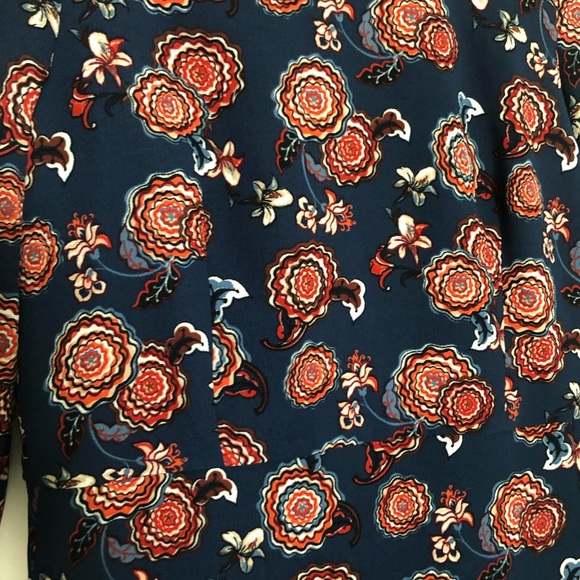 Zara Floral Dress Long Sleeve - Picture 2 of 5